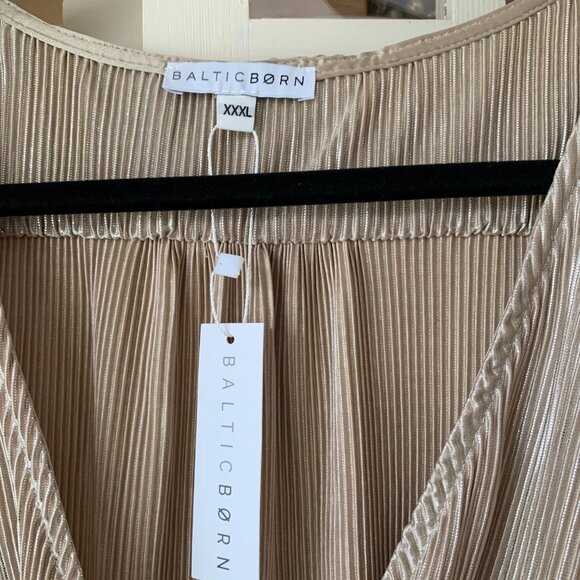 Baltic Born Athena Champagne Silver Metallic Long V Neck Faux Wrap Event Dress - Picture 3 of 4